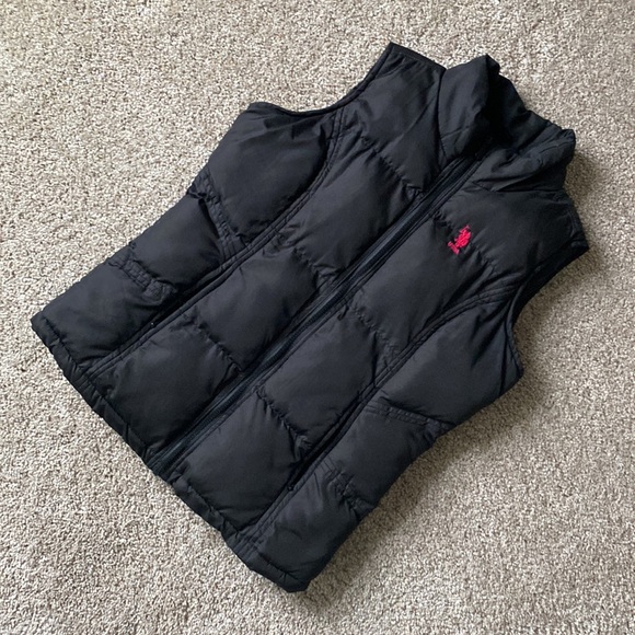 U.S. Polo Assn. Classic Puffer Vest - Picture 3 of 13